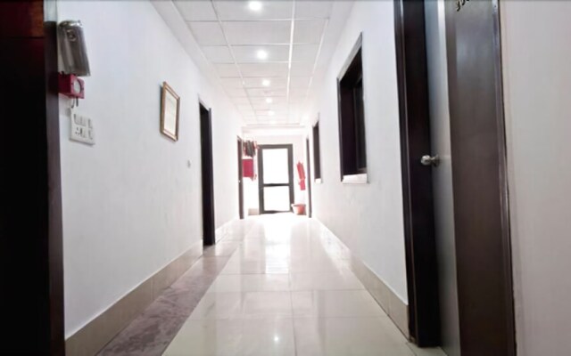 OYO 377 Hotel Excellent