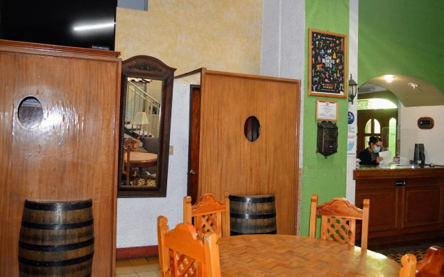 Hotel Colonial