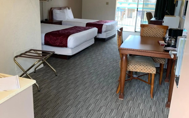 Desert Hot Springs Spa Hotel