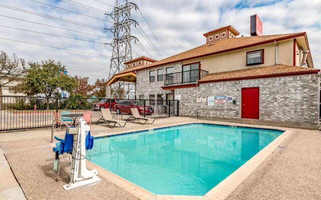 Econo Lodge Near SeaWorld