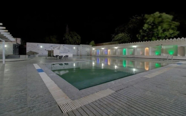 Hotel Krishna Raj