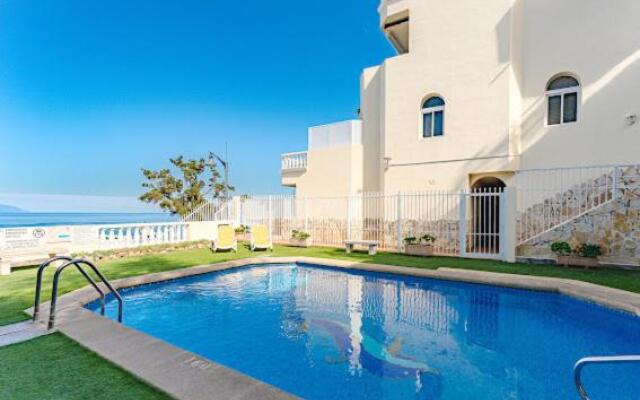 Cosy Seaview Apartment