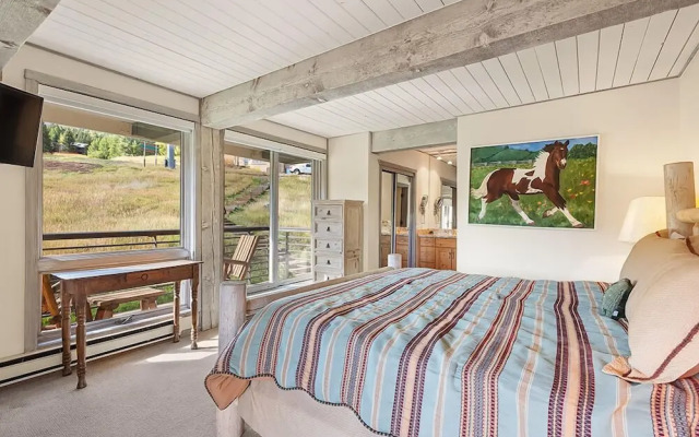 The Enclave at Snowmass by Frias