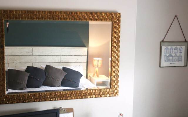 The Cliff House Hotel