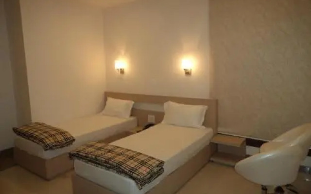 Relax Suites Hotel
