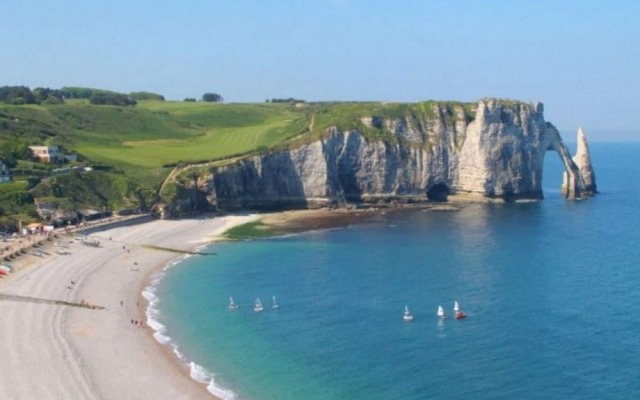 Detached Holiday Home With Green Surroundings, Just 1km From Etretat