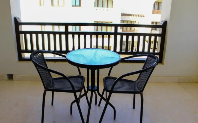 Marina View Luxury Retreat
