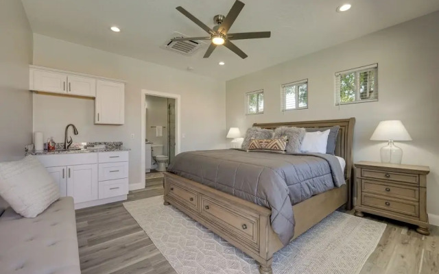 Hurricane Getaway w/ Private Pool, Mtn Views!