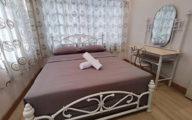 Seremban Grande Villa 163 by Vale Pine