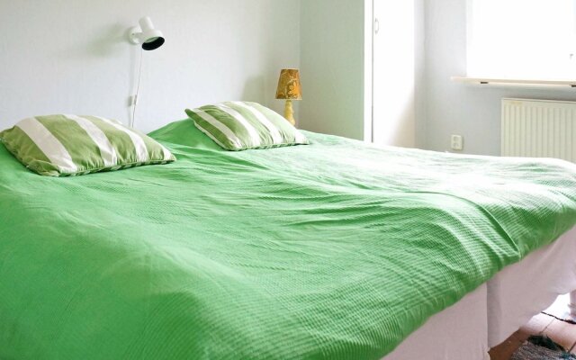 4 Person Holiday Home in Hamburgsund