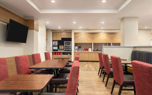 TownePlace Suites by Marriott Janesville