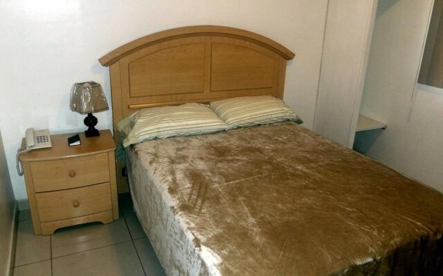 Suites Leon Rojo