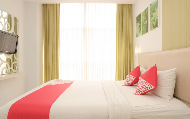 Ebizz Hotel