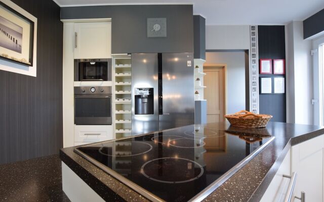 Luxurious Villa in Wibrin Ardennes with Pool