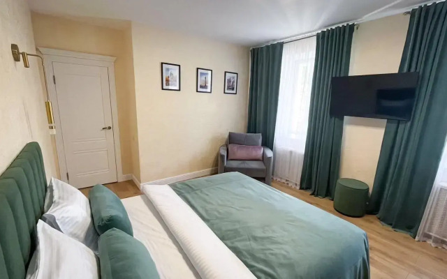 Апартаменты на Набережной Мойки 60