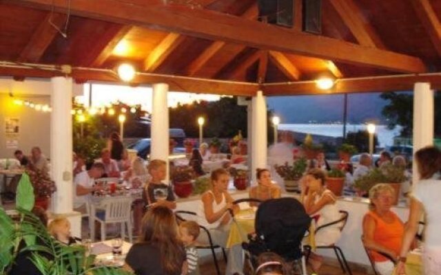Aparthotel Buratovic