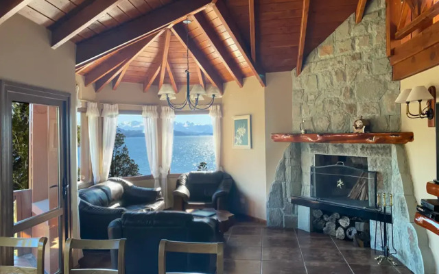 Charming Luxury Lodge & Private Spa