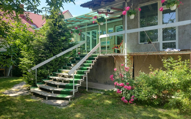 "Ранчо" - тераса без комарів, обіди