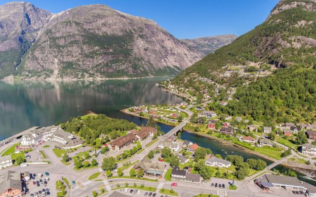 Eidfjord Hotel