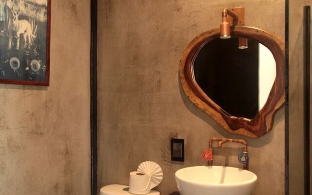 Cabane Container Hotel - Adults Only