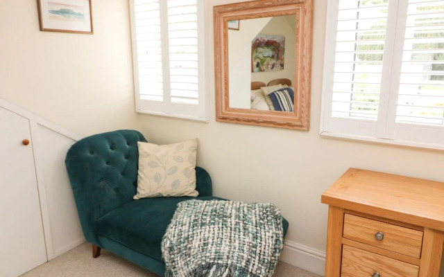 Mayflower, 9 Coronation Road