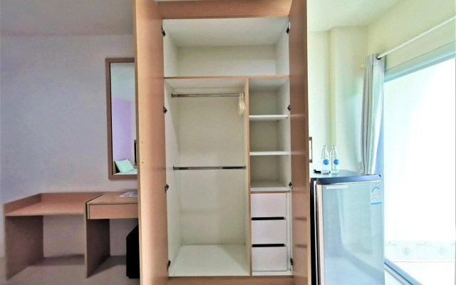 Hua Hin Irooms Hotel