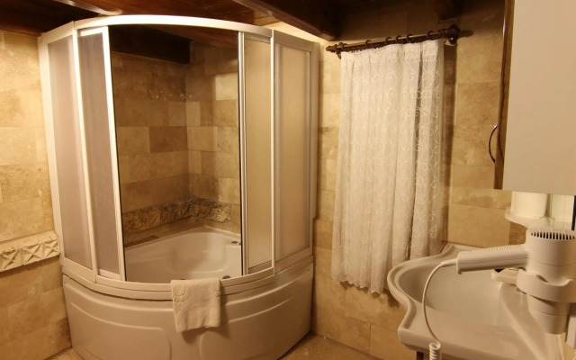Ascension Cave Suites - Special Class