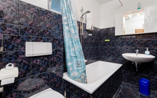 Stunning Home in Sv Juraj With Wifi and 2 Bedrooms