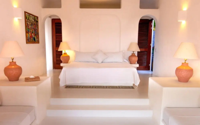 Lujosa Casa de 4 Recámaras con Alberca