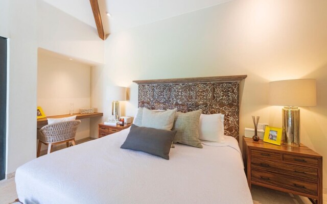 Sunny Vacation Villa 57