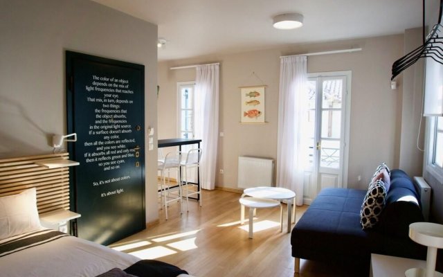 Syntagma Square: Amazing Cozy Studio - Whale