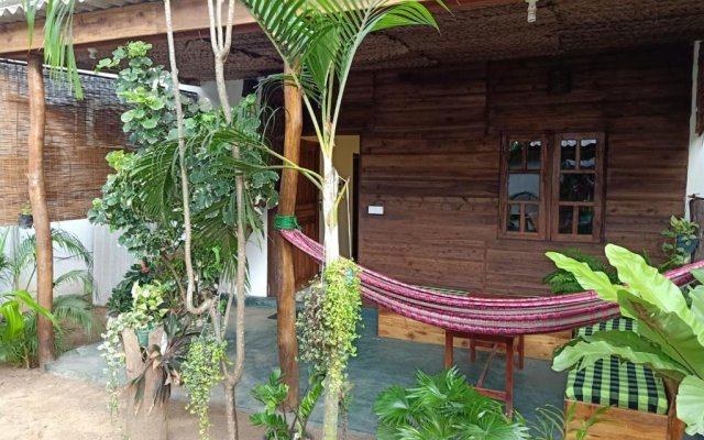 Garden Cottage Arugambay