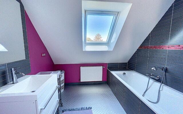 Maison Jullouville, 7 pièces, 9 personnes - FR-1-361-164