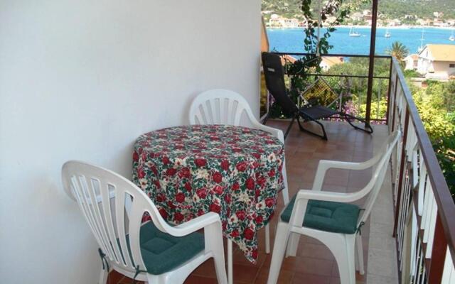 Romantic Apartment With Sea View Vinišće, Dalmatia