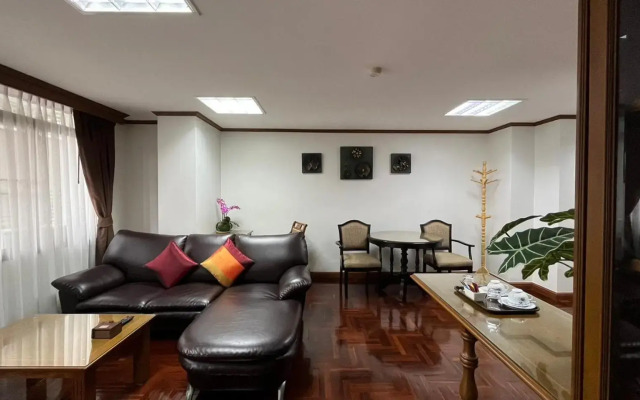 Yellow Ribbon Hills, Boutique Suites