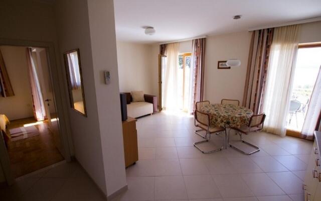 Smilja - 150 m From Pebble Beach - A1