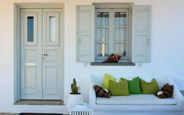 Onar Suites & Villas