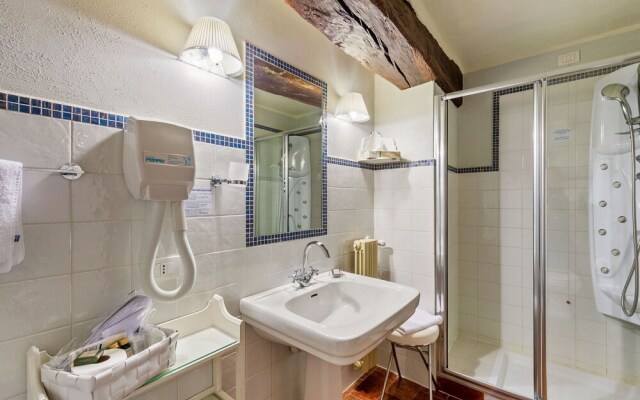 Enticing Apartment in Sandigliano With Garden