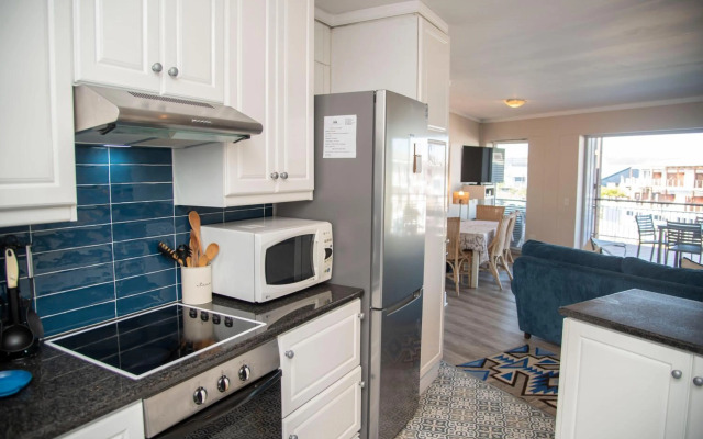 18 Quay West, Waterfront