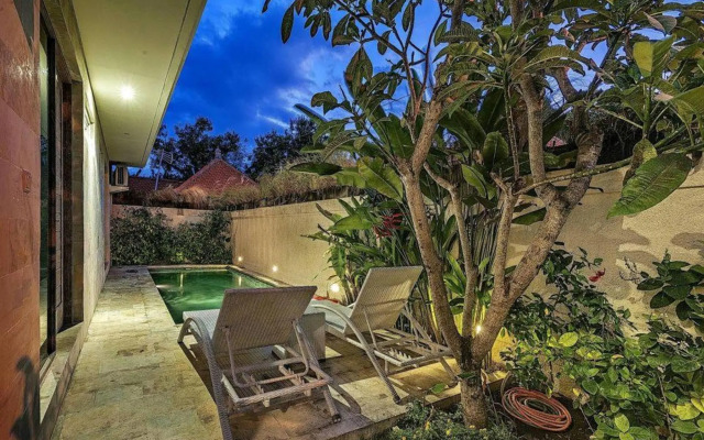Green Studio Apartment Sanur