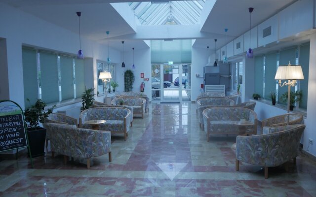 Hotel Pause