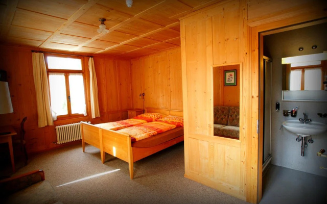 FLÜHLI Hotel Kurhaus