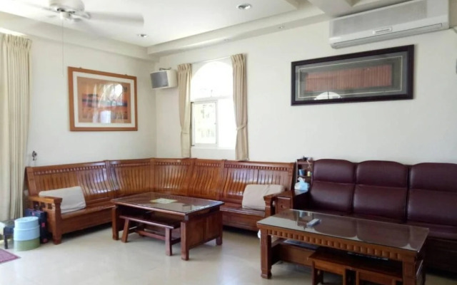 Long Beach Private Lodging