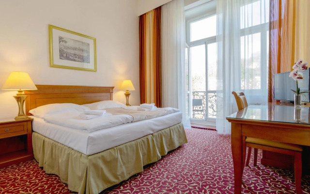 Hotel Romania