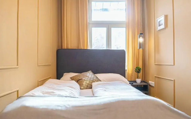 4BR Apt for 10P Walk to Westbahnhof
