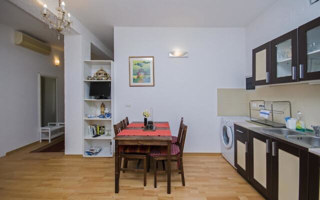 Apartments Daria 206