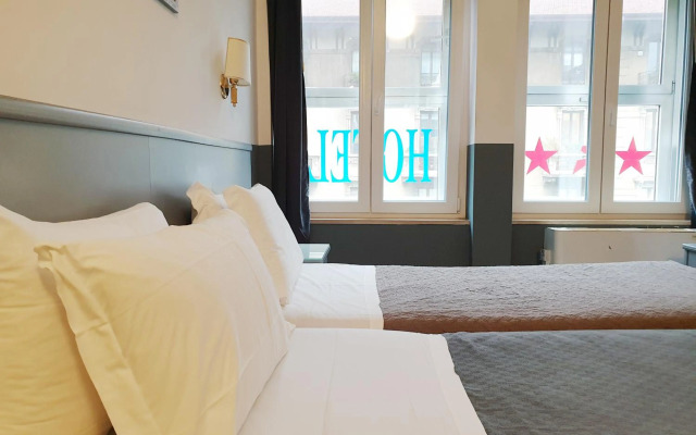 Peyris Opera Hotel