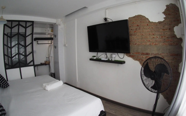 Jetty Huahin Hostel