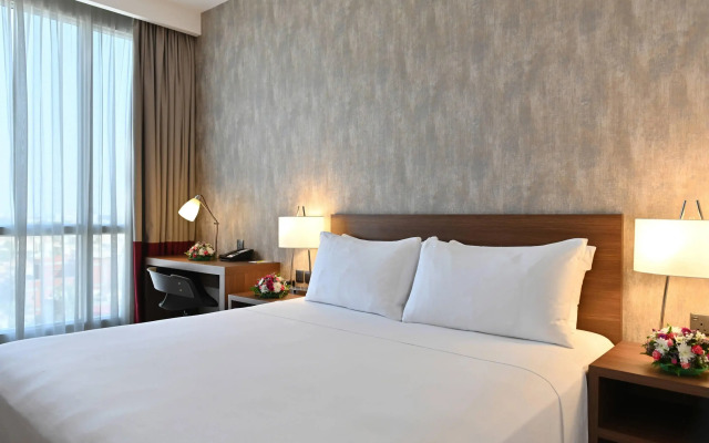 Comfort Hotel Jeddah King Road