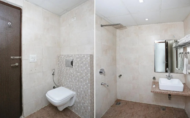 Hotel Mukund Residency